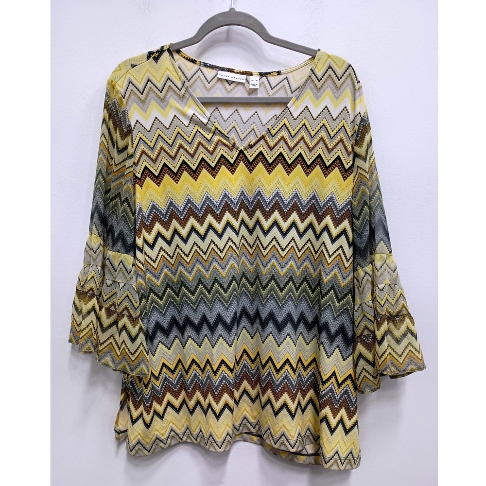 Susan Graver Liquid Knit Top Womens XL Yellow Chevron Flared Sleeve Wearable Art